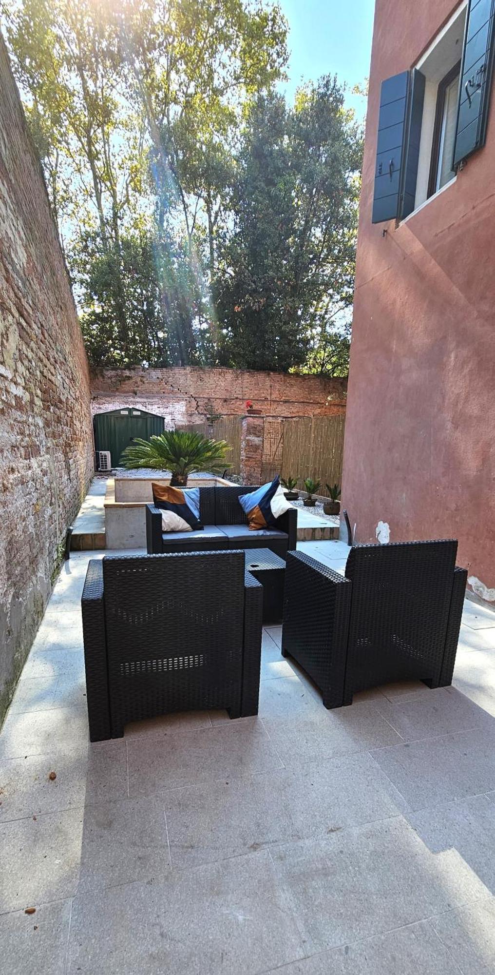 Small Villa With Private Garden Veneza Exterior foto
